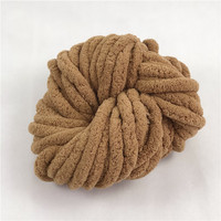 Fil à tricoter fantaisie Bernat de 250g, fil chenille polyester épais et moelleux de 2cm pour écharpe, bonnet, tapis et couverture DIY d'hiver