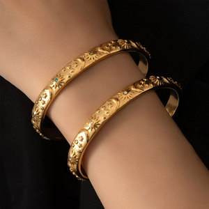 Brazalete de Lujo de Acero Inoxidable 316L, Chapado en Oro de 14k y 18k, Brazalete Abierto Celestial con Circonitas para Mujer - Product Image 3