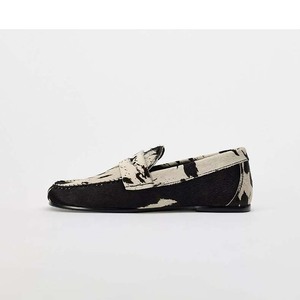 Fabricant personnalisé 2026 automne nouveau décontracté Vintage mocassins femmes chaussures plates simples en cuir véritable cheval fourrure <span class=keywords><strong>mocassin</strong></span> tendance - Product Image 1