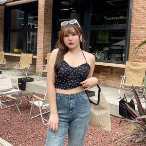 เสื้อกล้ามคอ halter ลายดอกไม้ Runqi N8441 สีดำ ไซส์พลัส เปิดหลัง สไตล์ลำลองสำหรับผู้หญิง ใส่ได้ทุกวัน - Product Image 5