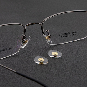<span class=keywords><strong>Almohadillas</strong></span> <span class=keywords><strong>antideslizantes</strong></span> de PVC <span class=keywords><strong>para</strong></span> <span class=keywords><strong>gafas</strong></span>, lentes de sol con tornillo en la nariz - Product Image 5