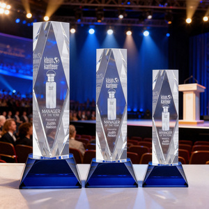 Trofeo de Cristal Azul sobre Base para Premios de Reconocimiento Corporativo, Venta al Por Mayor de Fábrica Premier - Product Image 4