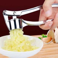 Multifunctioneel 4-In-1 Huishoudelijke Knoflookpers Creatieve Keukenhandleiding Knoflookmodder Voor De Bereiding Van Fruit En Groenten