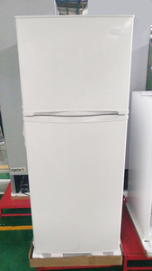 Réfrigérateur domestique à double porte avec congélateur supérieur de 10,3 pieds cubes / 290 L - Product Image 4