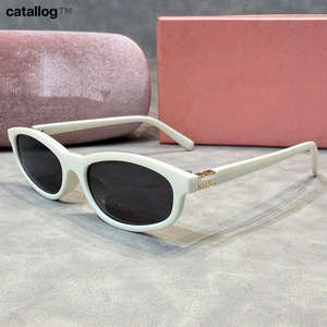 Gafas de Sol Ovaladas de Diseño Unisex de Alta Gama, Modelo <span class=keywords><strong>Mu</strong></span> 5520, Montura de PC, Estilo Retro Ojo de Gato, Anti-luz Azul, UV400, Logotipo Personalizado, OEM, ODM - Product Image 6