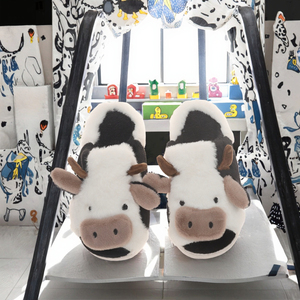 Pantuflas Cálidas y Acogedoras para Interiores de Invierno, Pantuflas de Felpa de Animales para Mujer, Antideslizantes, de Tela de Algodón y PVC Blanco - Product Image 2