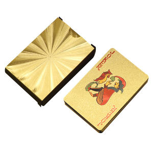 Barajar naipes personalizados "estilo <span class=keywords><strong>Rummy</strong></span>" con caja <span class=keywords><strong>de</strong></span> libro <span class=keywords><strong>de</strong></span> instrucciones cajas diseño <span class=keywords><strong>de</strong></span> logotipo impermeable <span class=keywords><strong>de</strong></span> alta calidad Oro Negro Plata - Product Image 1