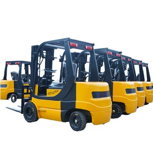 Piccolo Carrello Elevatore Elettrico a Batteria al Litio, Muletto 4x4 con Certificazione CE, Mini Elevatore con Accessori Idraulici - Product Image 1