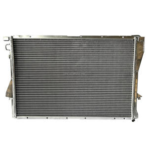 Radiateur de refroidissement tout aluminium pour BMW 528i 540i 740i 740iL <span class=keywords><strong>750iL</strong></span> 850Ci L6 V8 V12 2.8L 4.0L 4.4L 5.0L 5.4L 1994-1999 - Product Image 4