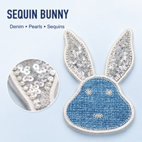 Adorable patch en jean bleu avec applique lapin, oreilles en perles et sequins, accent brodé à coudre pour vestes, sweats à capuche, sacs et projets DIY