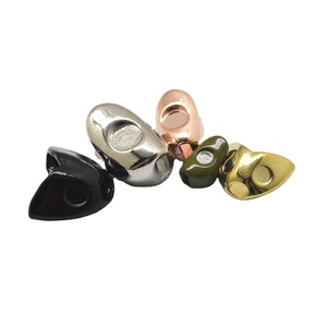 S L perle de pêche en laiton personnalisée, crâne de poisson en laiton peint oeil fort B - Product Image 1