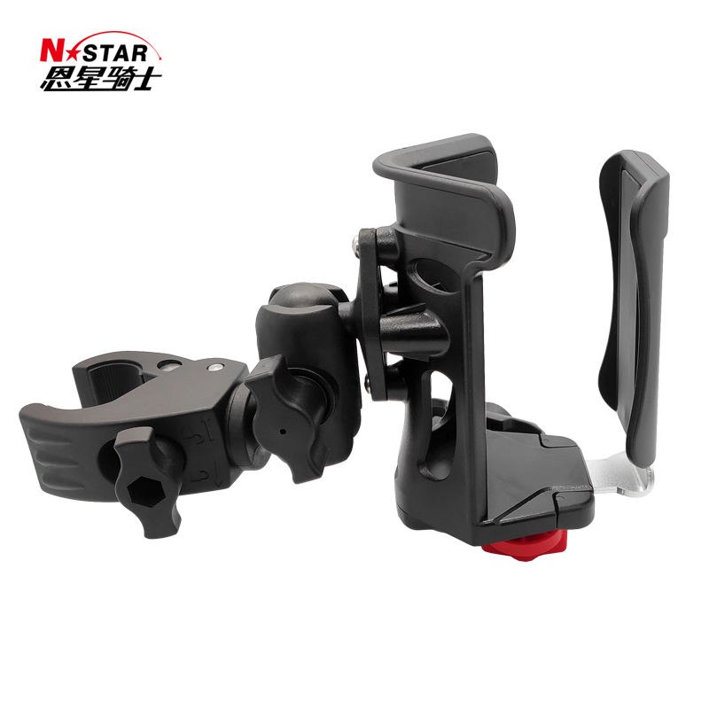 Aquarius W3 avec petite pince à bouche