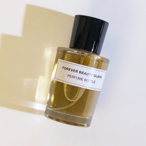 Flacon de parfum recyclable, nouveau design, cylindrique, vide, en verre ambré, avec <span class=keywords><strong>un</strong></span> grand bouchon noir. - Product Image 4