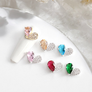 3D Metal Love Diamond Heart Nail Art Jewelry Colorido DIY Día de San Valentín Juego DE MANICURA - Product Image 3