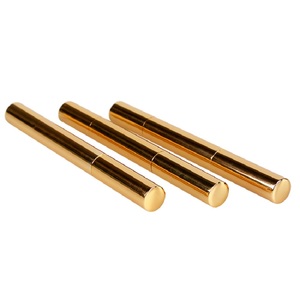 Bolígrafo Blanqueador de Dientes Dorado Apto para viajes, elimina manchas, seguro para dientes sensibles. Fácil de aplicar para una sonrisa más brillante en movimiento. - Product Image 5
