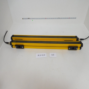 C20E-060303A12 &amp; C20S-060103A12 Safety Light Curtain, 600mm Protection Height, 2000mm Detection Distance for Machine Safety Guar - Product Image 1