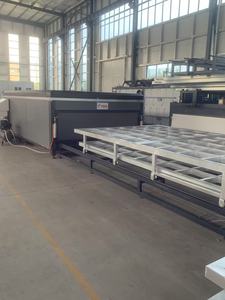 Horno de Laminación de Vidrio Laminado de Doble Capa Compatible con PVC, Controlado por PLC de Alta Precisión, con Motor de 43.7kW - Product Image 5