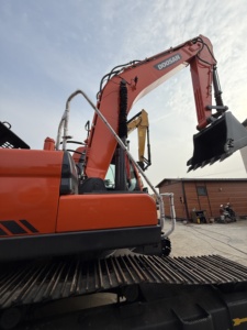 รถขุด Doosan DX225 มือสอง EPA รับรอง คุณภาพเยี่ยม พร้อมใช้งาน มีสินค้าในสต็อก - Product Image 2