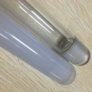 Cuchilla de Policarbonato de Alta Calidad Marca HENGGE con Punta Redonda Anti-UV y Transparente Modelo HGP001 para Sable de Luz - Product Image 1