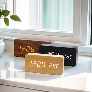 Khuyến Mãi Nhiệt Độ Bằng Gỗ Máy Tính Để Bàn Đồng Hồ Nhỏ Bằng Gỗ Kỹ Thuật Số Đồng Hồ Báo Thức LED Đồng Hồ Kỹ Thuật Số Mà Không Có Với Ngày Chất Liệu Sồi - Product Image 4