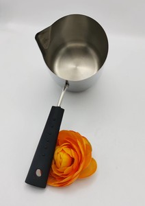 Teko susu Stainless Steel 600ml, dengan pegangan terisolasi, pegangan panjang, teko kopi cangkir susu cerat bentuk V - Product Image 3