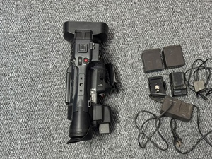 Good Price for AG-AC160AMC 1080P HD 22X Zoom Professional Handheld Dual SD/SDHC/SDXC <b>Memory</b> <b>Card</b> Video Conference System - Product Image 5