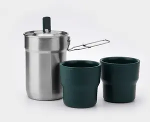 Set petualangan Camp Cook-ketel 24oz dengan 2 cangkir keramik, peralatan masak Camping baja tahan karat dengan tutup berventilasi & dapat dilipat