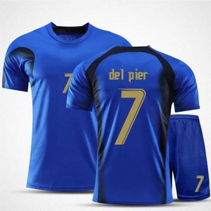 Maglie da Calcio all'Ingrosso, Maglia Retrò Italiana 2006, Versione Giocatore per Allenamento e Partita, Versione Personalizzata per Giocatori e Tifosi - Product Image 1