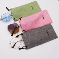 Pochette à cordon en jute multicolore pour lunettes de soleil et lunettes de vue avec impression
