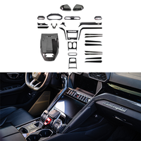 Kit de mise à niveau de l'intérieur en fibre de carbone sèche pour les intérieurs de remplacement URUS Pièces de carrosserie Accessoires automobiles LHD RHD