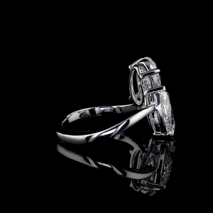 สไตล์ของเครื่องประดับเป็นที่รู้จักกันในนามแหวน Toi et Moi, โดดเด่นด้วยแถบบายพาสแบบเปิดที่มีสองแบบที่แตกต่างกัน - Product Image 3