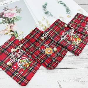 Sac à cordon en velours personnalisé pour Noël, sac à bijoux pour Noël - Product Image 2