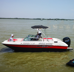 Bateau sportif de 19 pieds de long pour 6 passagers sans moteur - Product Image 1