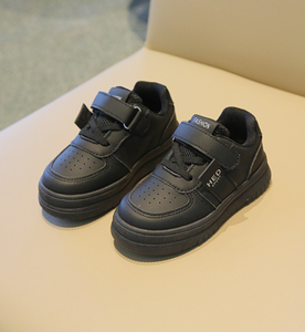 Petites chaussures blanches pour enfants, chaussures de sport pour filles, antidérapantes, légères, chaussures souples pour garçons, chaussures décontractées pour bébés - Product Image 5