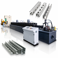 Machine de formage à froid de profilés Unistrut solaires, machine de fabrication de structures de montage de panneaux solaires avec unité d'emballage automatique
