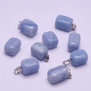 Kalung Liontin Batu Kristal Alami Mentah Bentuk Acak Grosir, Ukuran Kecil Mini, Batu Kuarsa Mentah untuk Penyembuhan - Product Image 6