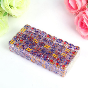 ลูกเต๋าหลายหน้าอะคริลิกใสขนาด1.6ซม. ปรับโลโก้ได้ตามต้องการไนท์คลับความบันเทิง KTV สำหรับการพนันและโยน - Product Image 4