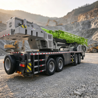 Grue hydraulique montée sur camion d'occasion fiable de 80 tonnes, grue mobile robuste pour travaux de levage en usine
