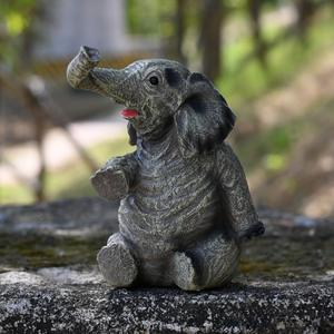 งานประติมากรรมรูปช้างน้อยน่ารักทำจากอีพ็อกซี่เรซิ่น หัวเอียง ตกแต่งสวน สนามหญ้า หรือระเบียง เหมาะสำหรับเป็นของขวัญ - Product Image 3