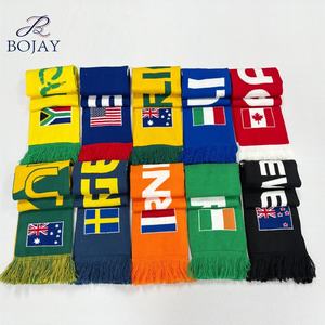 Sıcak satış Unisex özel akrilik futbol taraftar atkısı zafer örme kutlayan için işlemeli futbol takımı logosu sloganı - Product Image 6