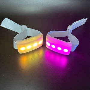 สายรัดข้อมือ LED 4ดวงสำหรับใช้ในงานปาร์ตี้คอนเสิร์ตใหม่2024 - Product Image 1