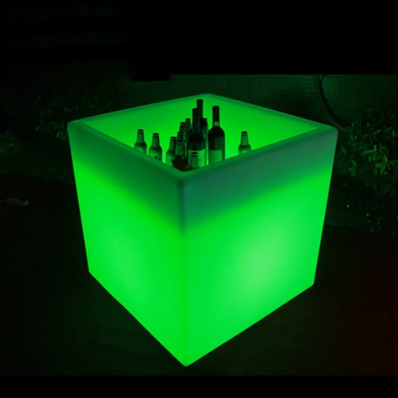 Mesa de Bar de cerveza de barril PE impermeable RGB cambiando para Bar/KTV/club nocturno luminosa de muebles de plástico de hielo de plástico cubo