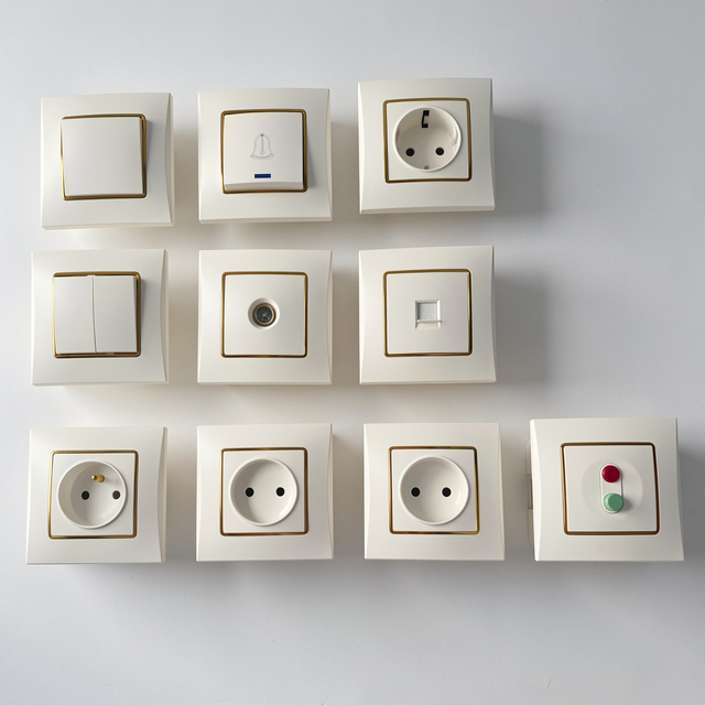 86 Type EU Standard TV Wall Socket Single Port Coaxial Antenna Outlet White Panel with Gold Trim