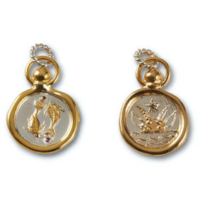 Collar impermeable con colgante de 12 constelaciones y ojo turco en oro de 18k para mujer - Product Image 3