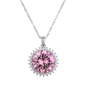 Collana con Ciondolo in Pietra Rosa per Donne, Gioiello Semplice e alla Moda per Uso Quotidiano - Product Image 3