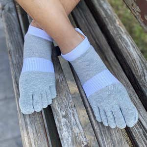 Calzini a cinque dita personalizzati da uomo in cotone traspirante <span class=keywords><strong>con</strong></span> protezione per il tallone, calzini sportivi a taglio basso - Product Image 2