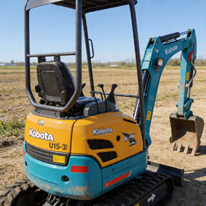 Miniexcavadoras Kubota Usadas Originales de Japón, Miniexcavadora Kubota U25, Excavadora Hidráulica de Cadenas - Product Image 1