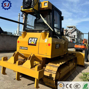 รถดันดิน CAT D5K มือสอง ได้รับการรับรองมาตรฐาน CE น้ำหนัก 9 ตัน แบบตีนตะขาบ สำหรับงานจัดสวน ใช้งานน้อย พร้อมปั๊มเครื่องยนต์เดิม สภาพดีเยี่ยม - Product Image 3