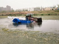 Bateau entièrement automatisé pour la récolte et le sauvetage des plantes aquatiques, et la nettoyage et l'entretien des rivières