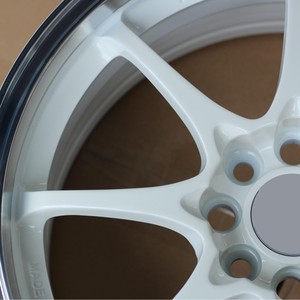 Nuevo Rin de Aleación de Aluminio CE28 de Alta Gama de 15-16 Pulgadas con Acabado Cromado y Diseño de Malla Multiorificio, Suministro Directo de Fábrica para Autos JDM - Product Image 3